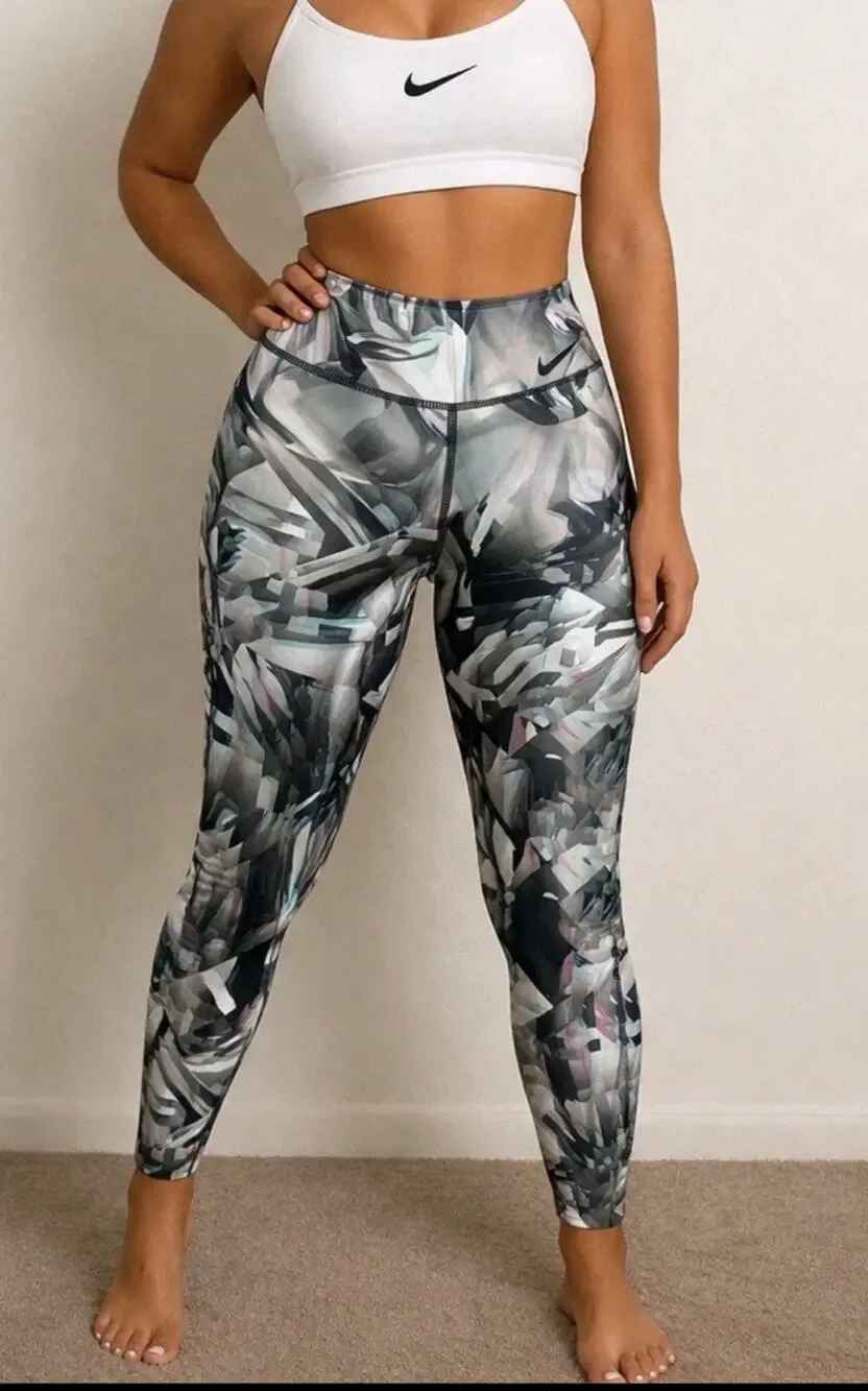 Nike Dri Fit Legend geometric legging Med Running Gym Active Athletic Workout